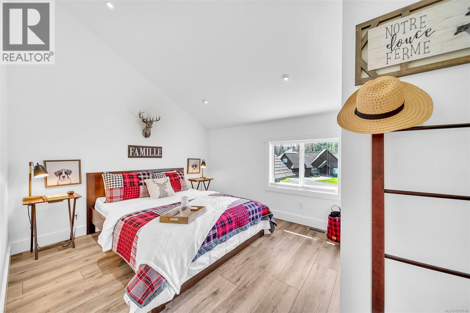 6345 Karen Pl, Port Alberni