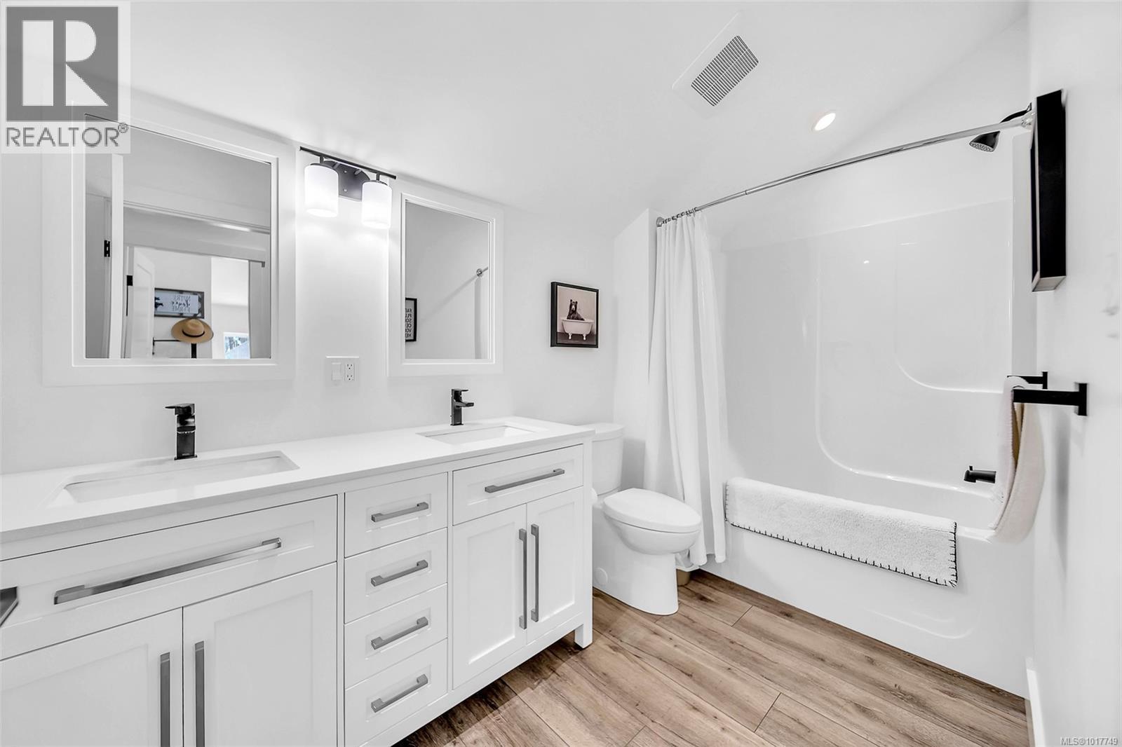 6345 Karen Pl, Port Alberni