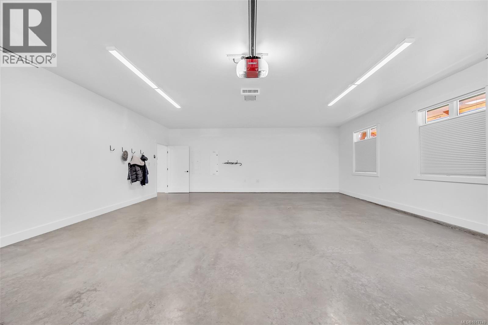 6345 Karen Pl, Port Alberni