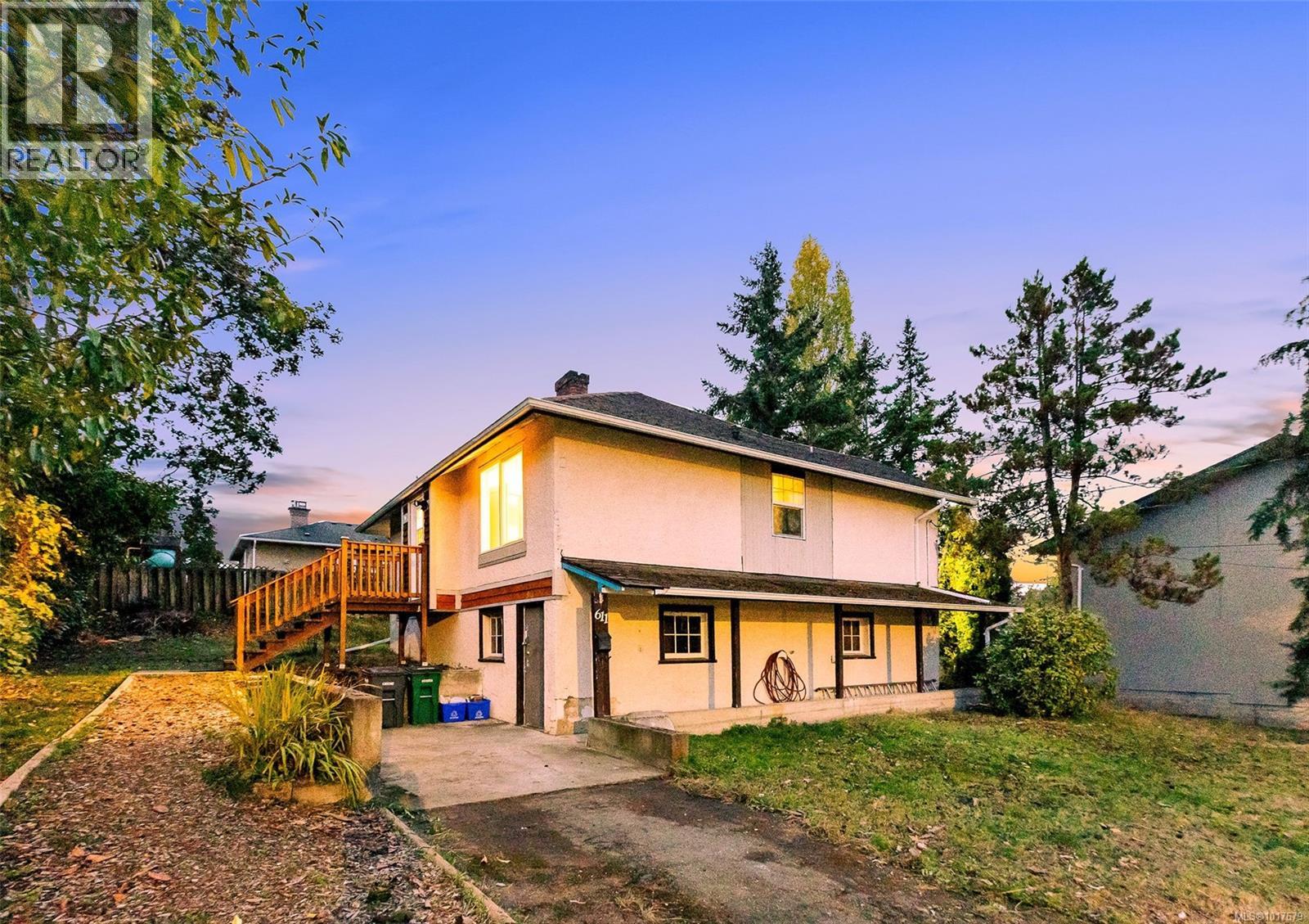  611 Polyanthus Crescent, Saanich