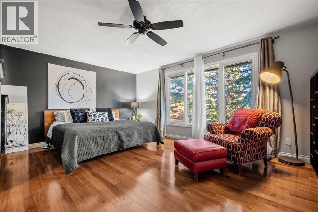 Single Family House for Sale in    Avenue SW Lakeview Calgary 