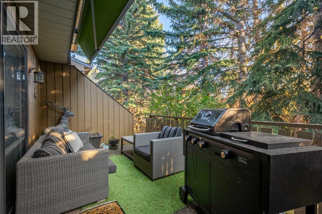 Single Family House for Sale in    Avenue SW Lakeview Calgary 