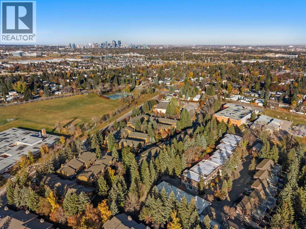 Single Family House for Sale in    Avenue SW Lakeview Calgary 