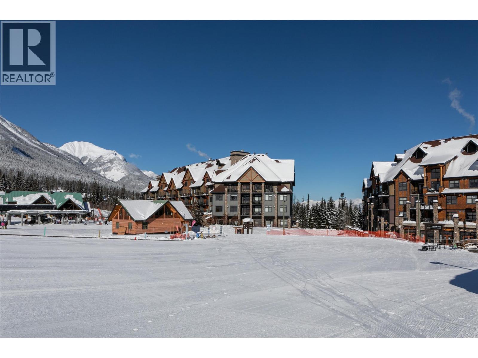 Lot 3 THOMPSON Crescent, Golden - Exteriors - Full Complex View - Photo 3