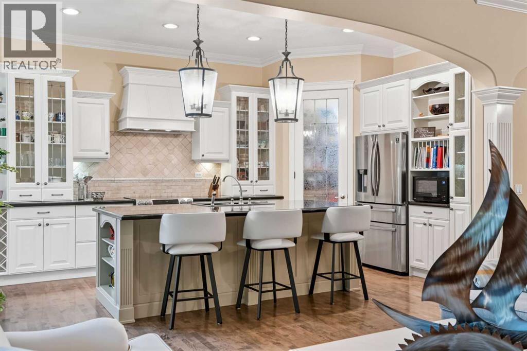 Single Family House Bungalow for Sale in  Discovery Ridge Boulevard SW Discovery Ridge Calgary 