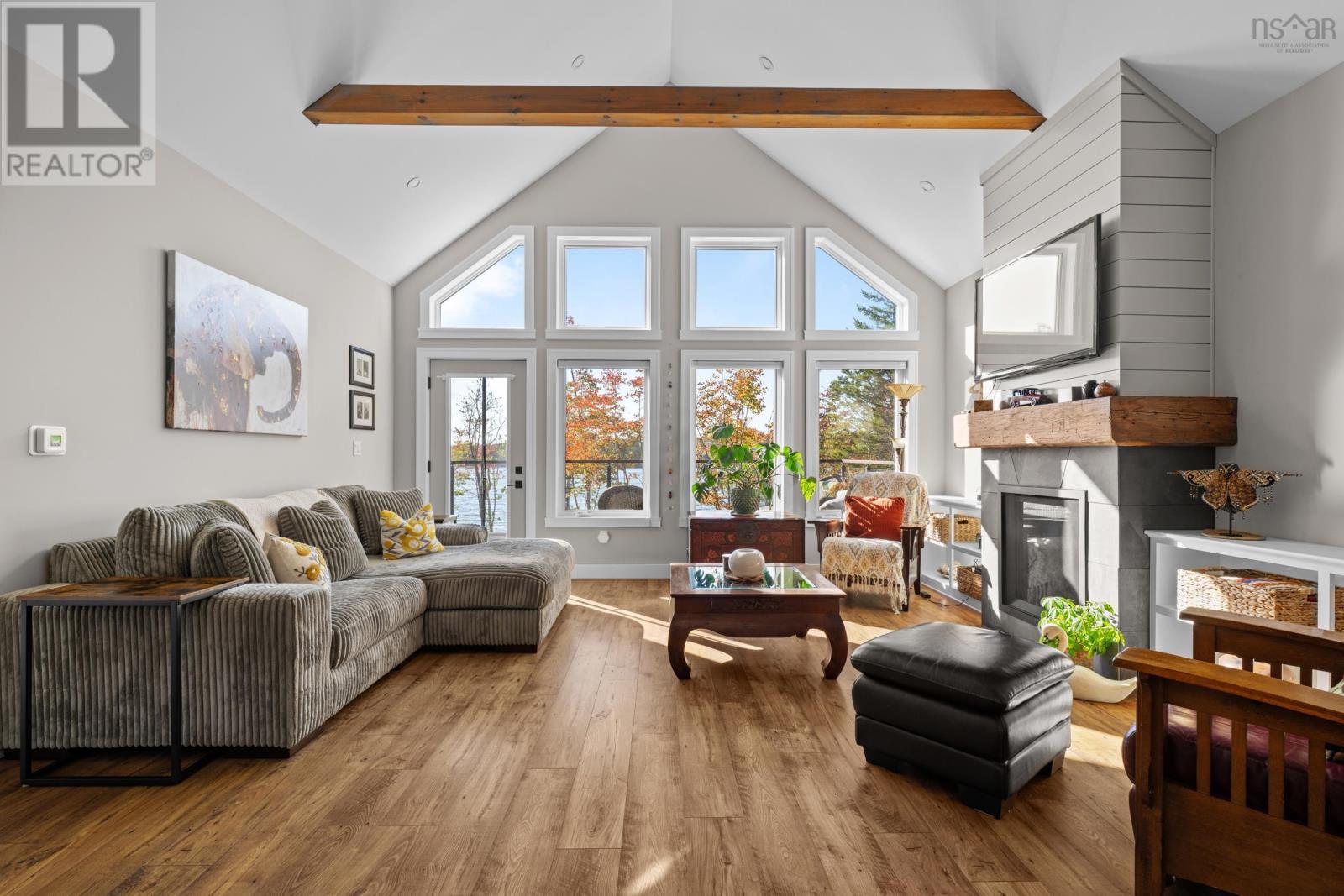 Property 18 of 46 of 250 Maple Leaf Lane