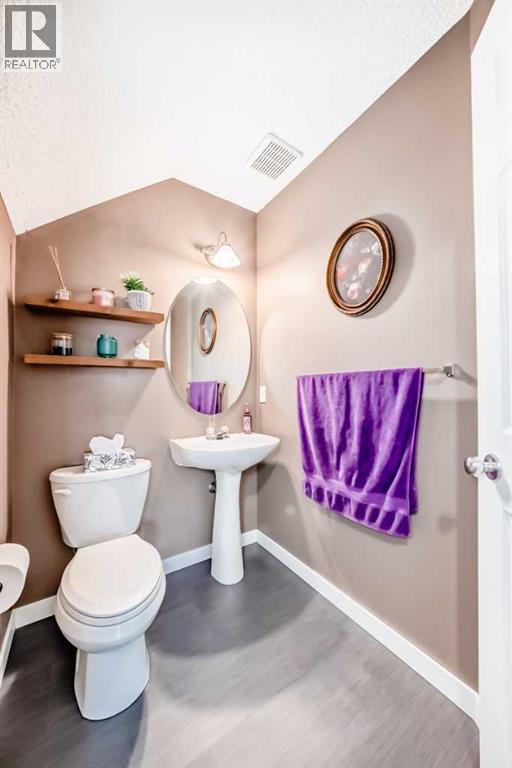 Single Family House for Sale in  Prestwick Acres Lane SE McKenzie Towne Calgary 