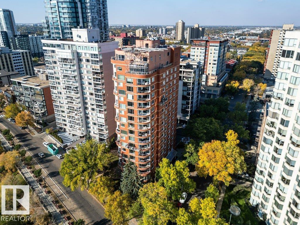 #1701 10010 119 ST NW, Edmonton