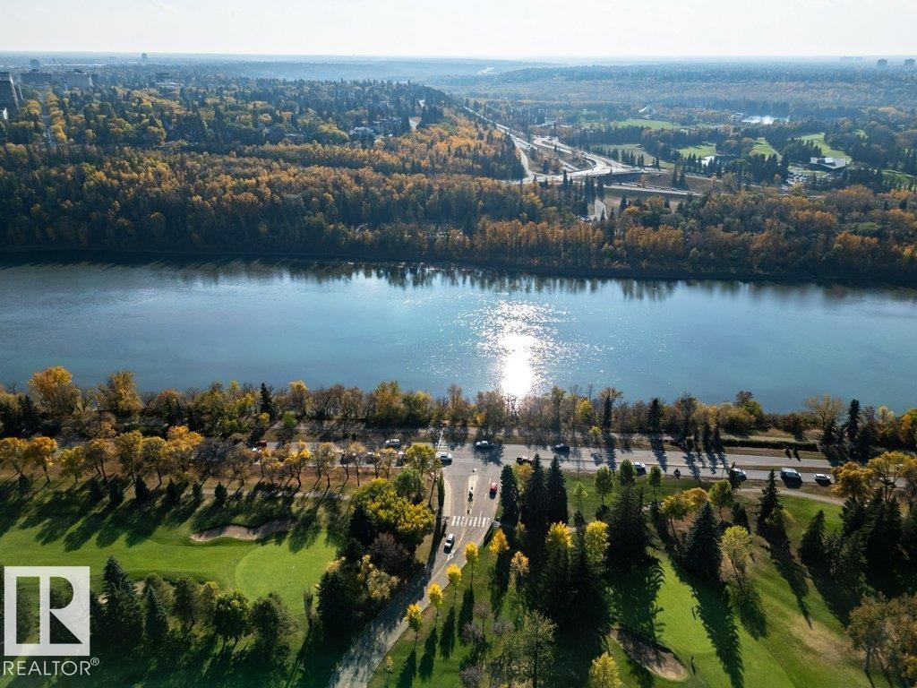 #1701 10010 119 ST NW, Edmonton