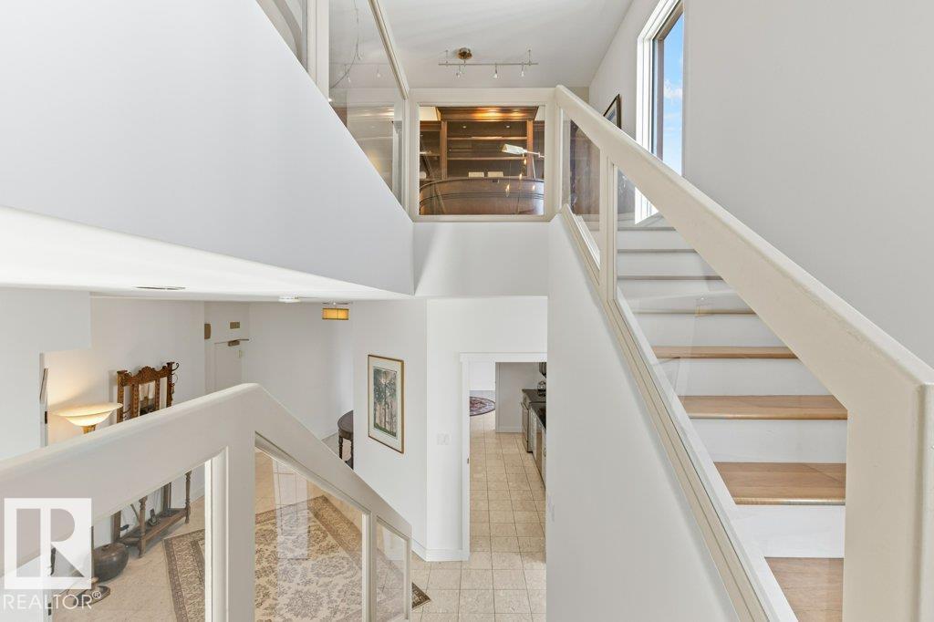 #1701 10010 119 ST NW, Edmonton