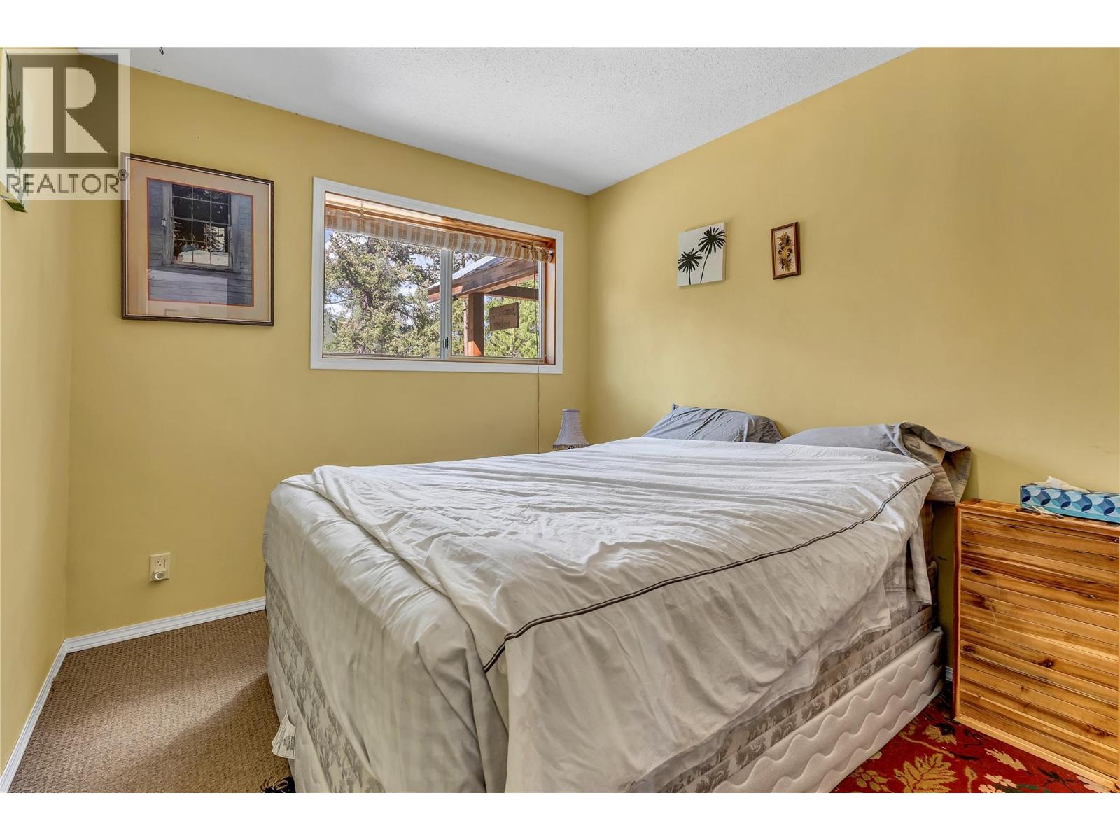 2556 PRINCETON SUMMERLAND Road, Princeton