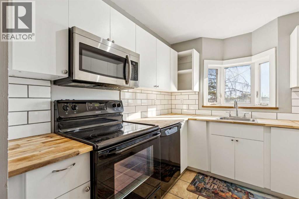 Single Family House for Sale in   Garry Crescent NE Greenview Calgary 