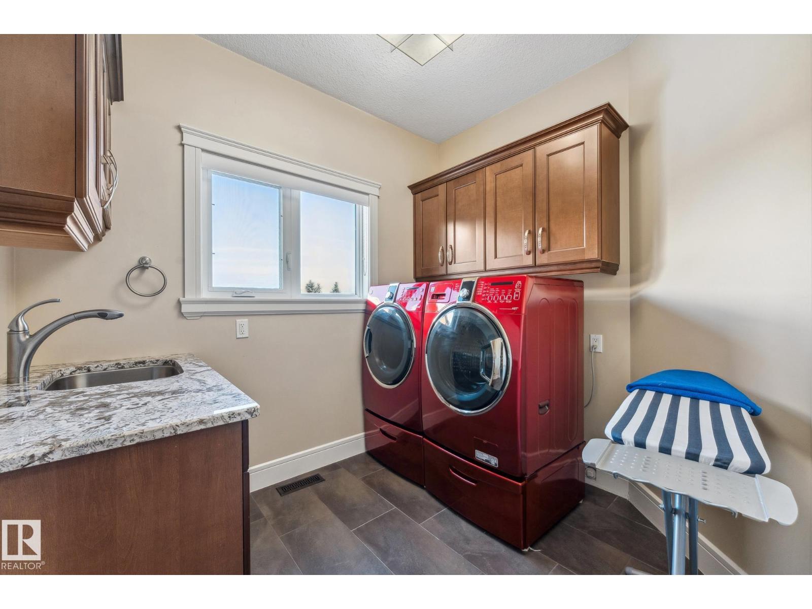 #100 54302 RGE ROAD 250, Rural Sturgeon County