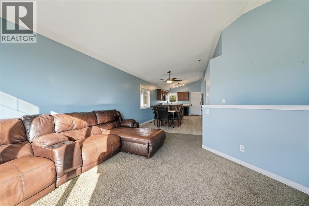 132 Heartland Crescent, Penhold