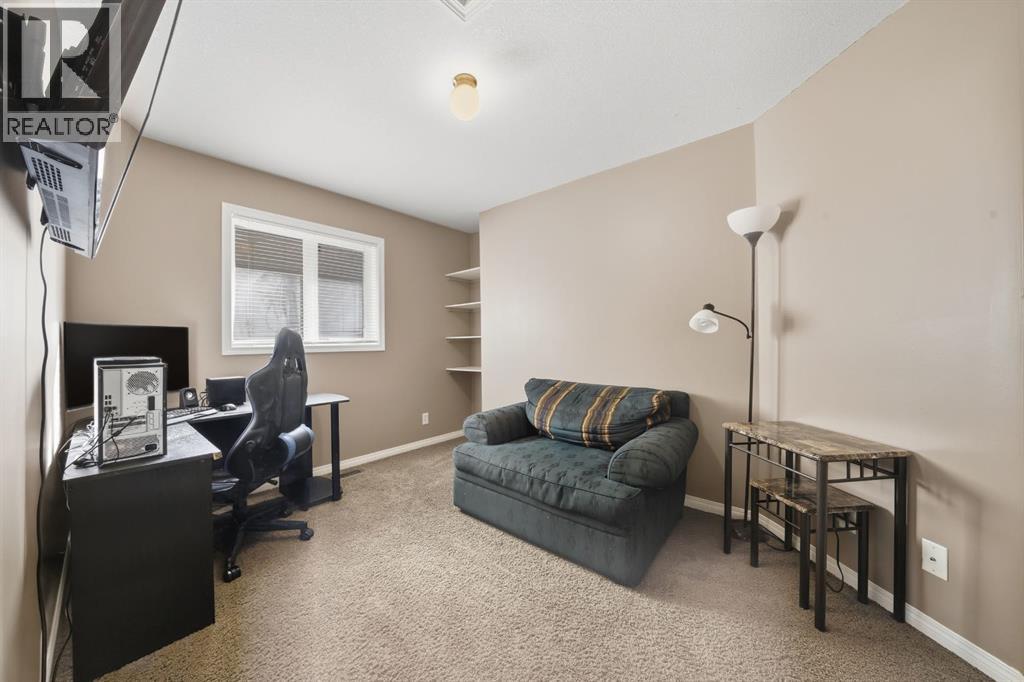 132 Heartland Crescent, Penhold