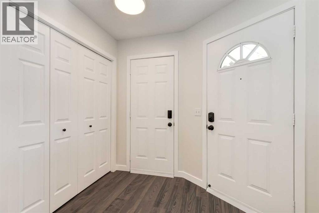 Single Family House for Sale in  Citadel Terrace NW Citadel Calgary 