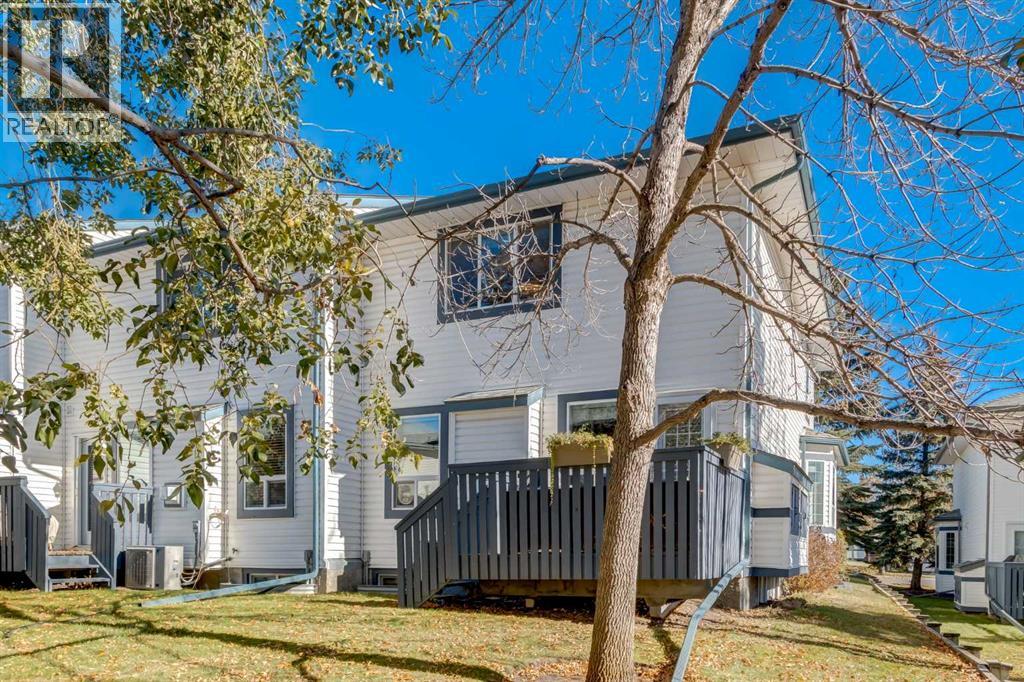 Single Family House for Sale in  Citadel Terrace NW Citadel Calgary 