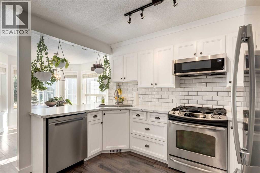 Single Family House for Sale in  Citadel Terrace NW Citadel Calgary 