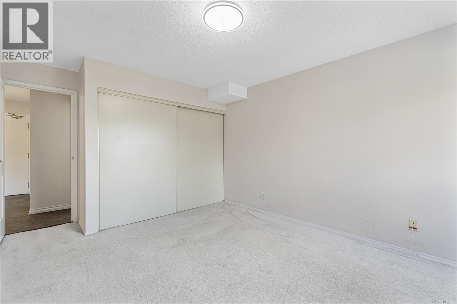 307 6715 Dover Rd, Nanaimo