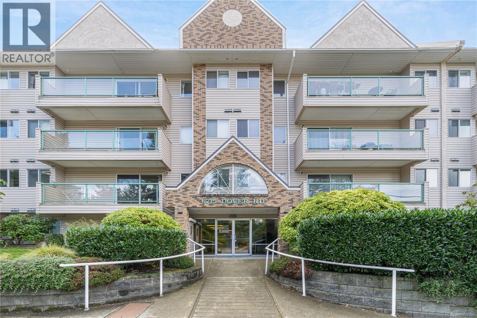 307 6715 Dover Rd, Nanaimo