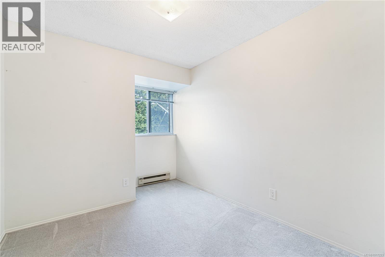 307 6715 Dover Rd, Nanaimo