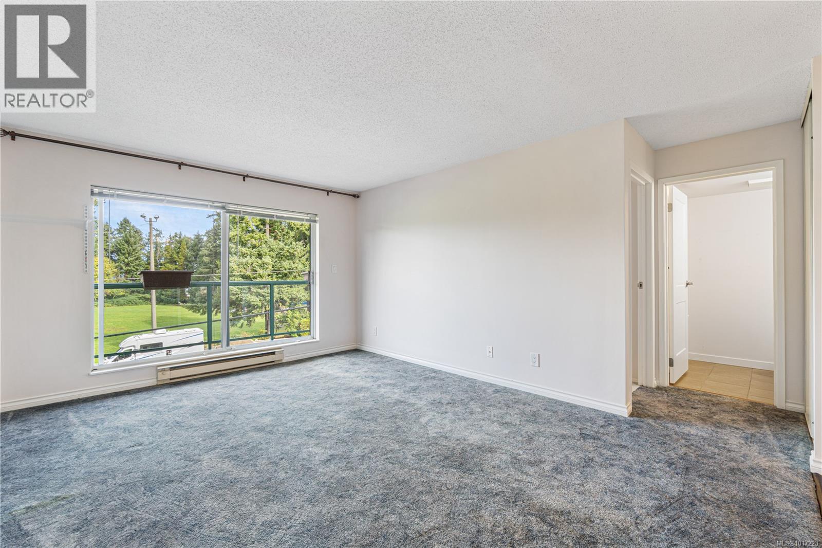 307 6715 Dover Rd, Nanaimo