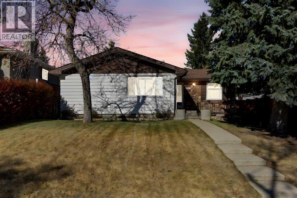 7031 Hunterbow Crescent NW, Calgary, Alberta