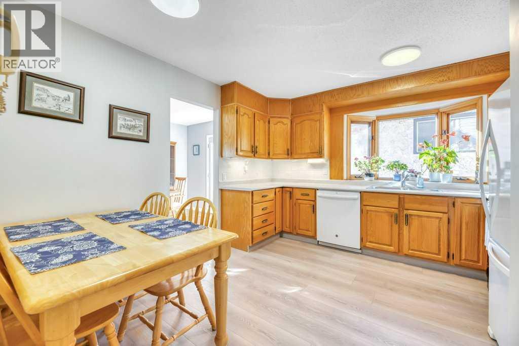 Single Family House 4 Level for Sale in  Maidstone Drive NE Marlborough Park Calgary 