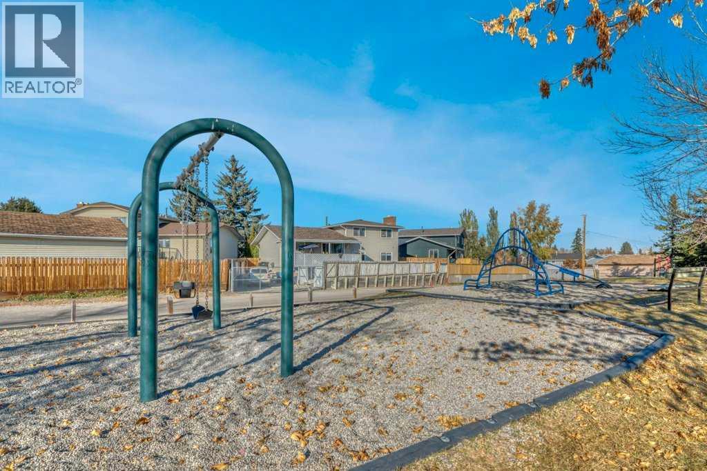 Single Family House 4 Level for Sale in  Maidstone Drive NE Marlborough Park Calgary 