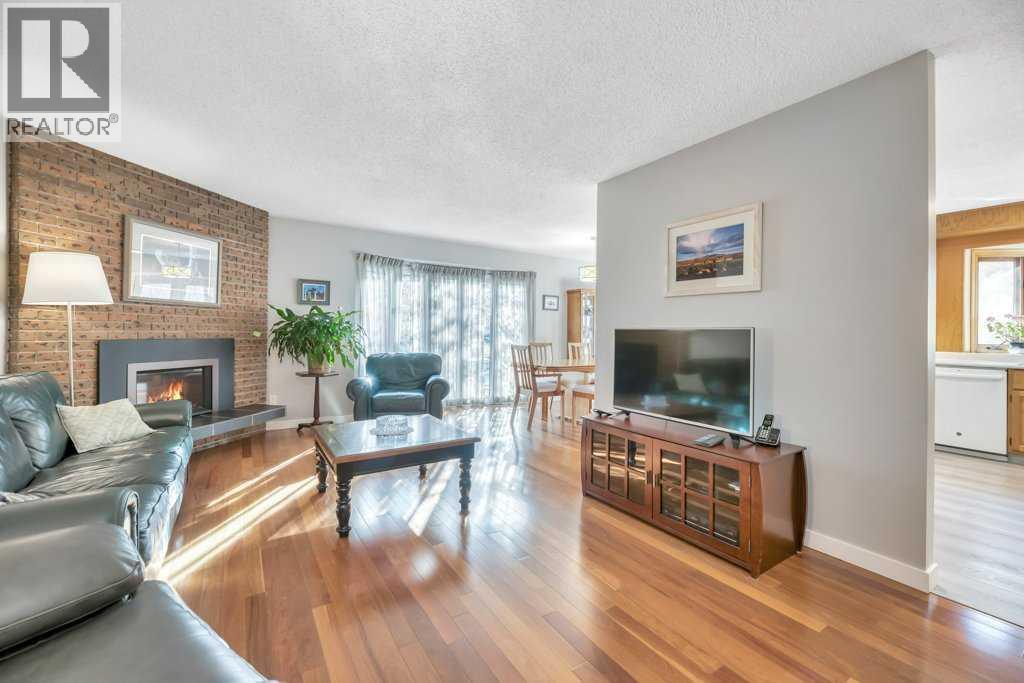 Single Family House 4 Level for Sale in  Maidstone Drive NE Marlborough Park Calgary 