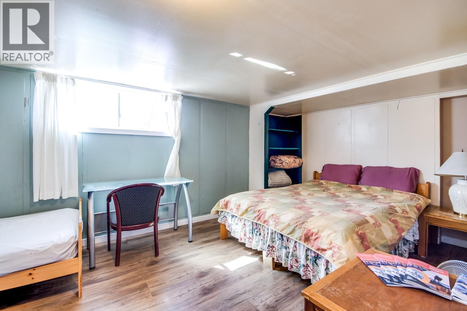  730 Bernard Avenue, Kelowna