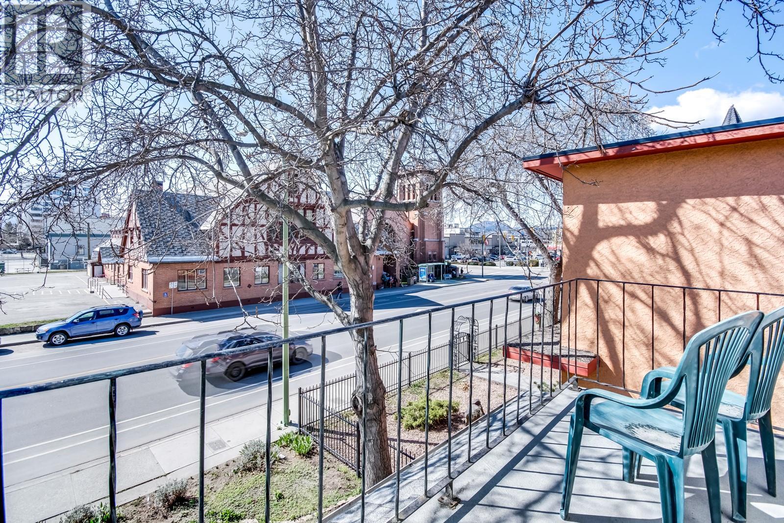  730 Bernard Avenue, Kelowna