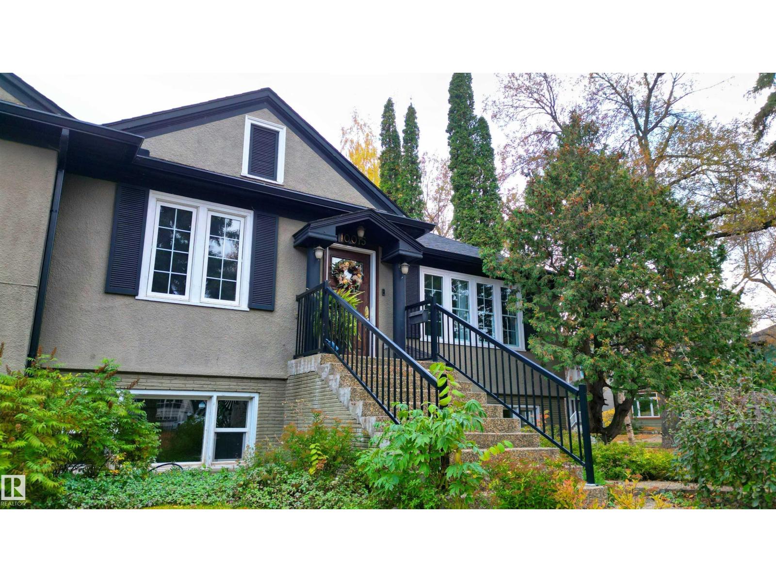 10015 97 AV NW, Edmonton