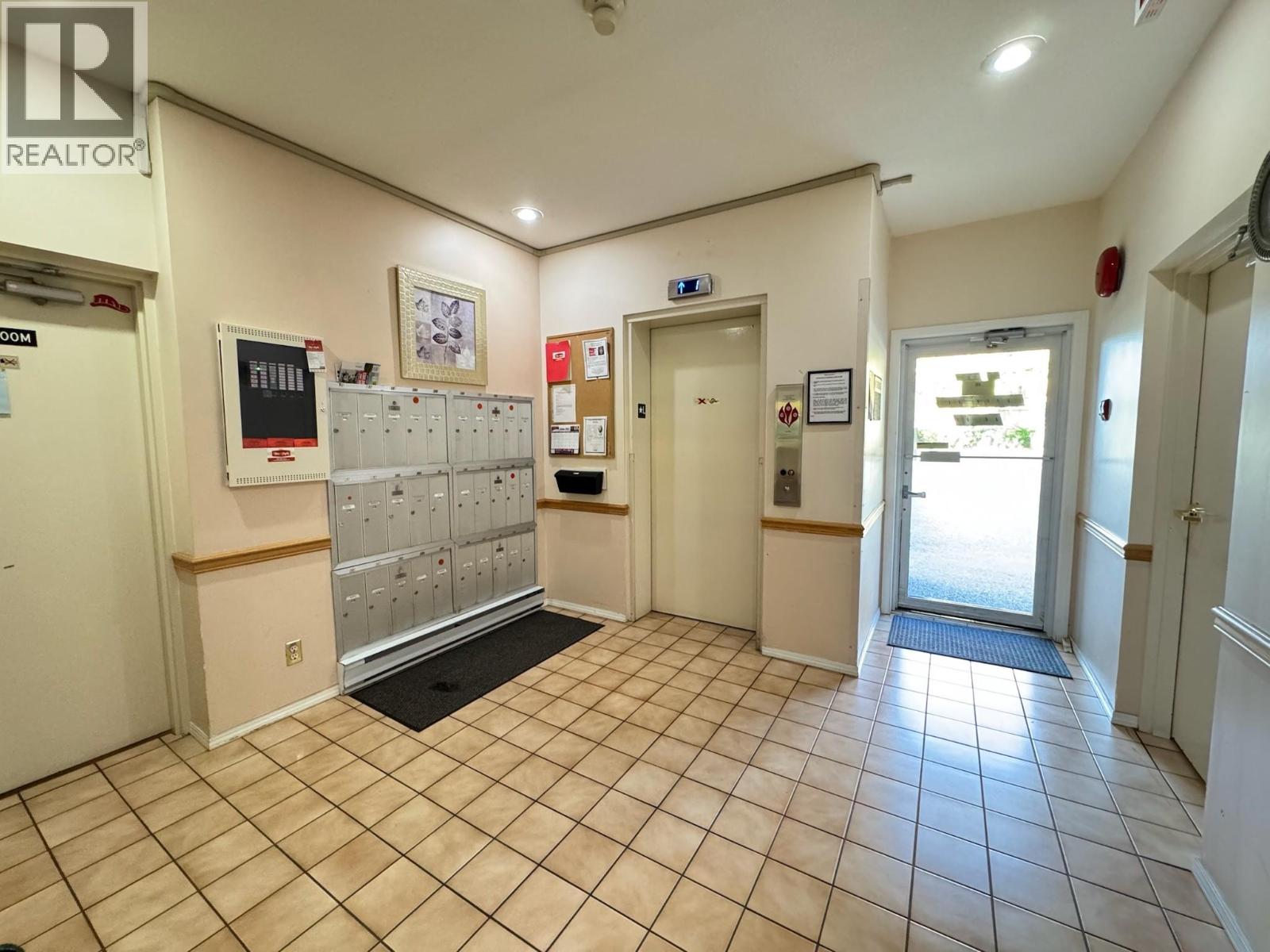 109 298 YORKTON Avenue, Penticton