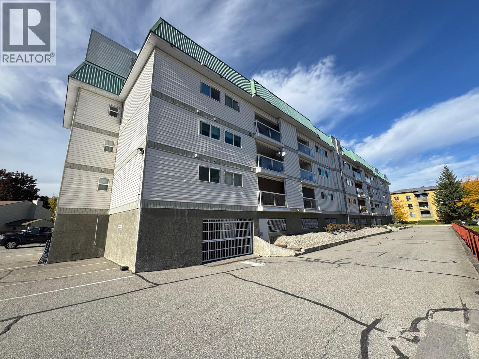 109 298 YORKTON Avenue, Penticton