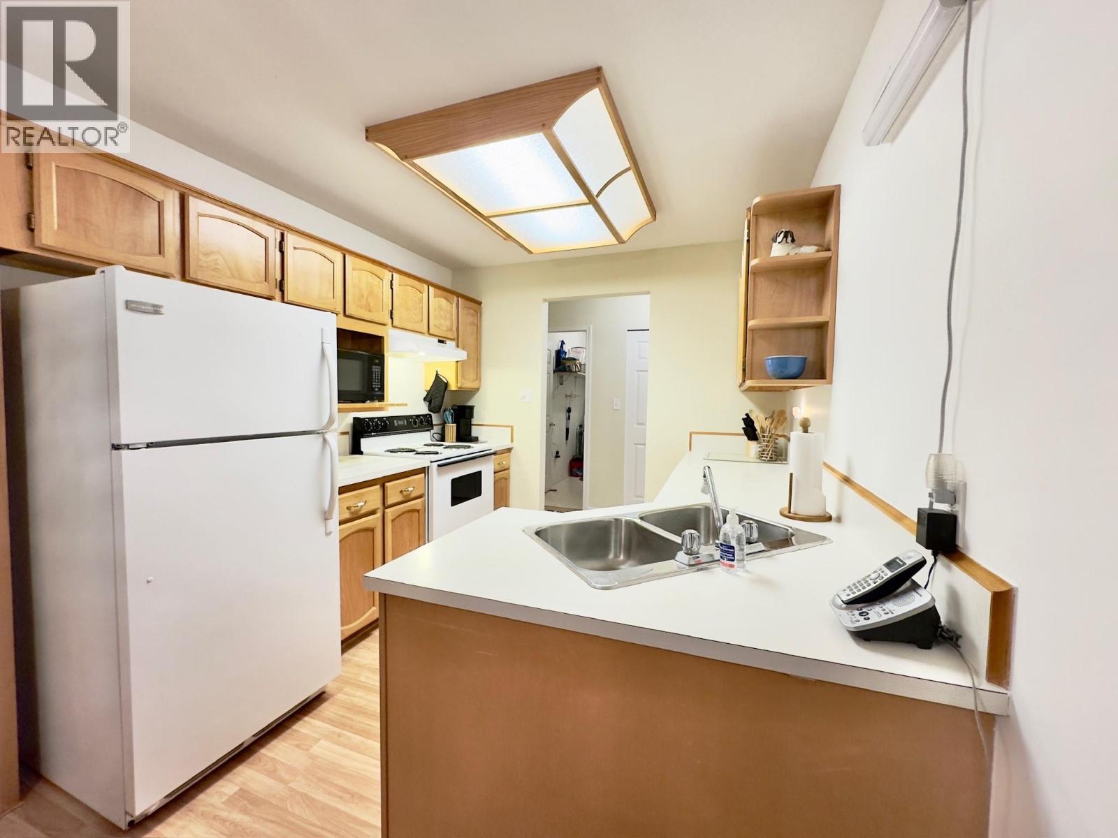 109 298 YORKTON Avenue, Penticton