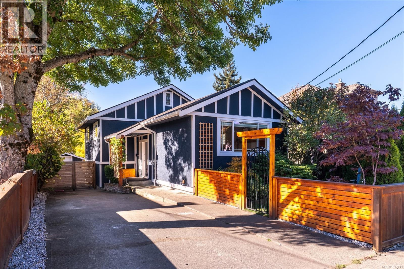  2116 Sayward Street, Victoria