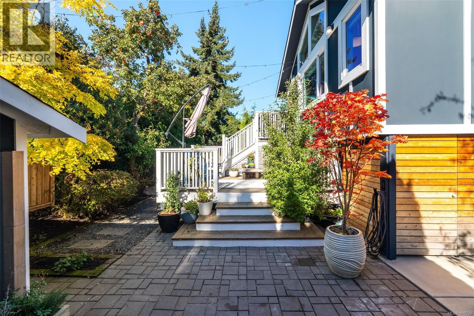  2116 Sayward Street, Victoria