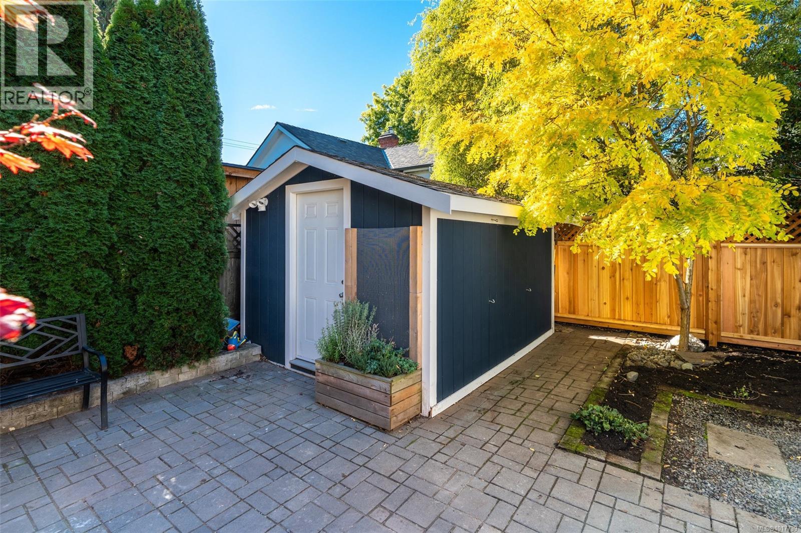 2116 Sayward Street, Victoria