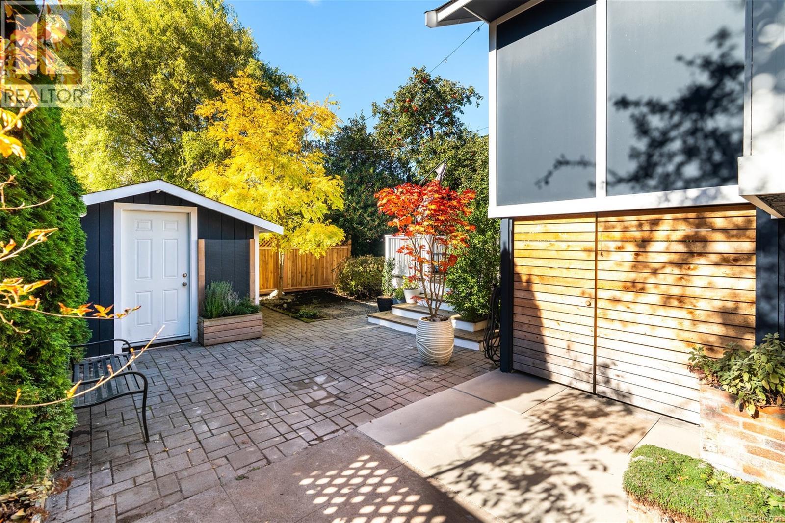  2116 Sayward Street, Victoria