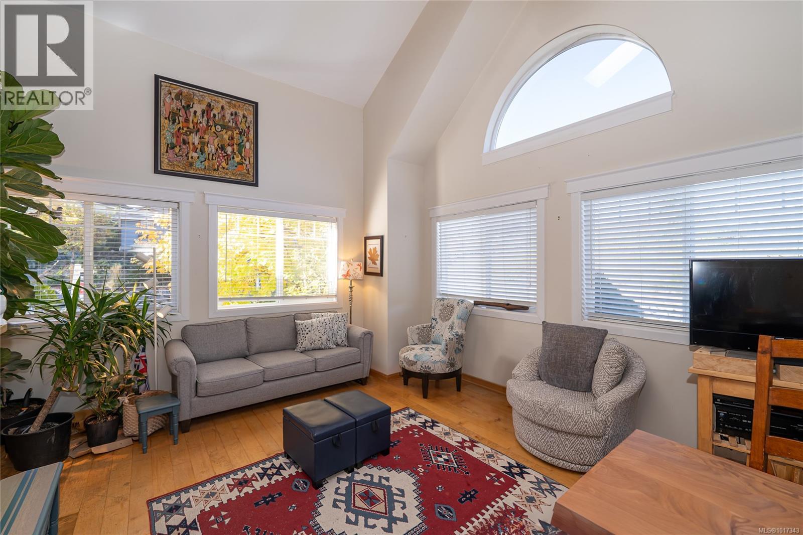 6003 Stonehaven Dr, Duncan