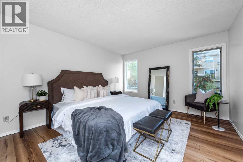 Single Family House Bi-level for Sale in  Hawkstone Drive NW Hawkwood Calgary 