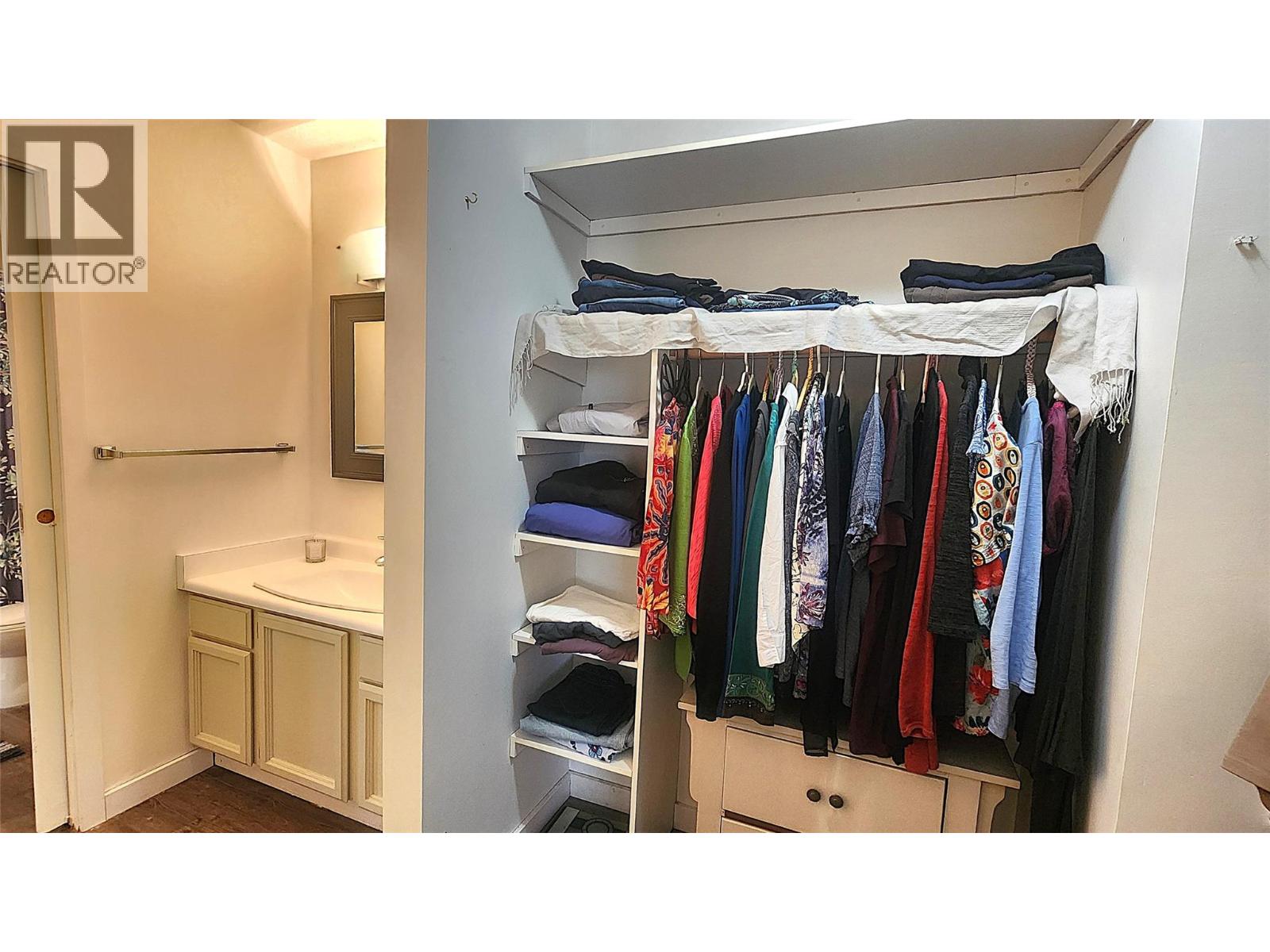 1810 SPRINGHILL Drive Unit# 10, Kamloops