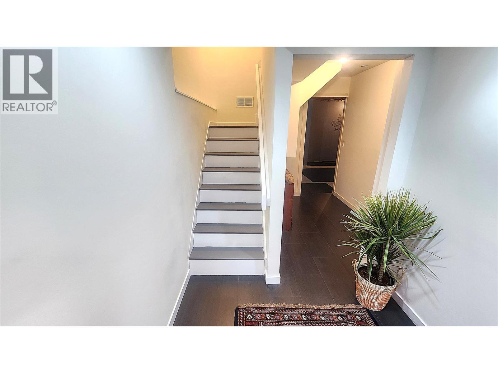 1810 SPRINGHILL Drive Unit# 10, Kamloops