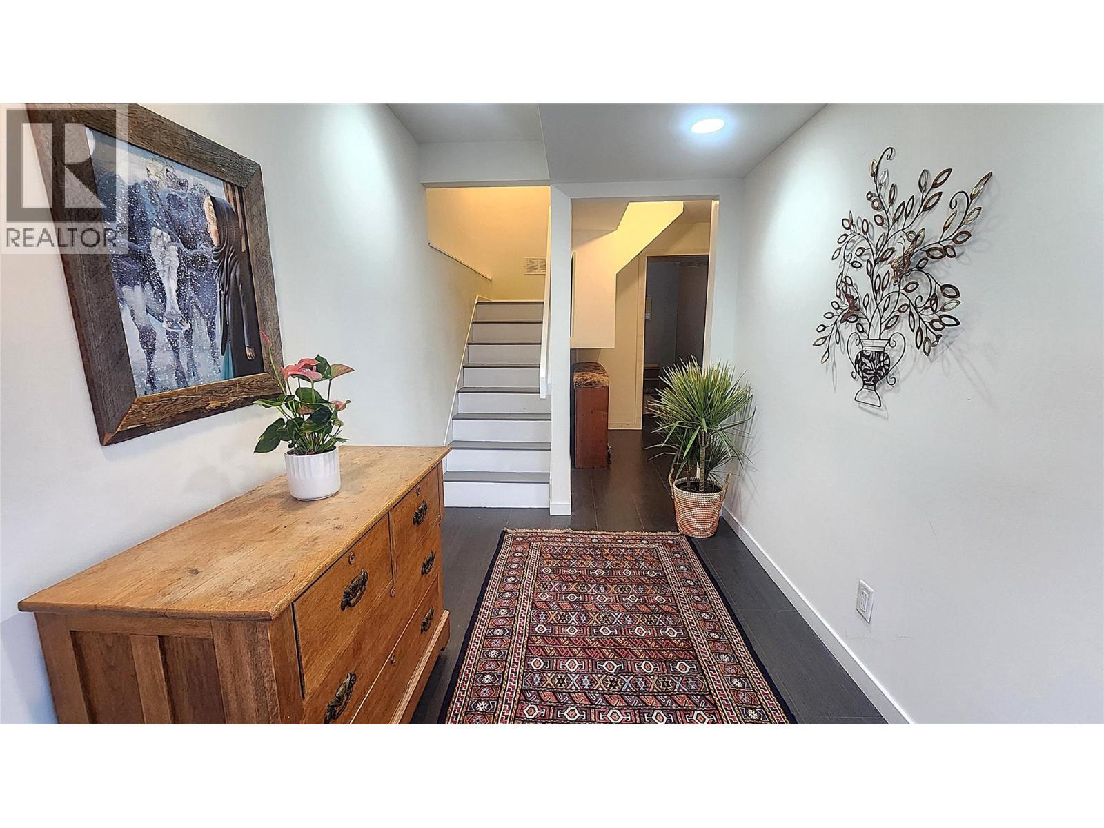 1810 SPRINGHILL Drive Unit# 10, Kamloops