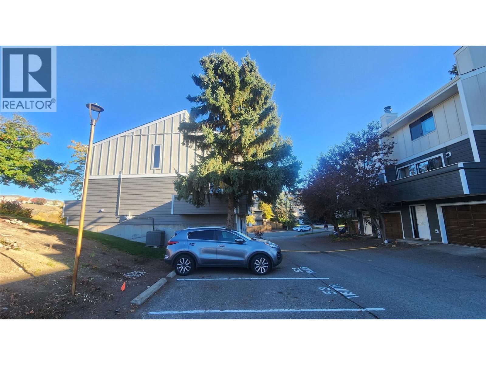 1810 SPRINGHILL Drive Unit# 10, Kamloops