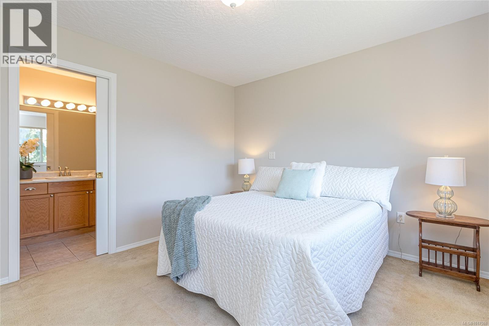 1782 Martini Way, Qualicum Beach