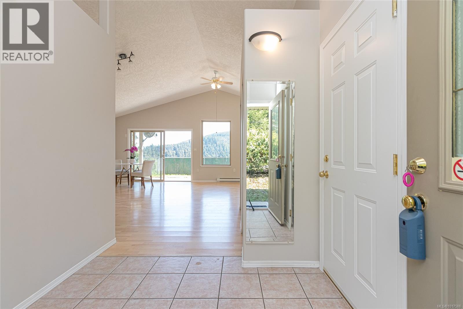 1782 Martini Way, Qualicum Beach