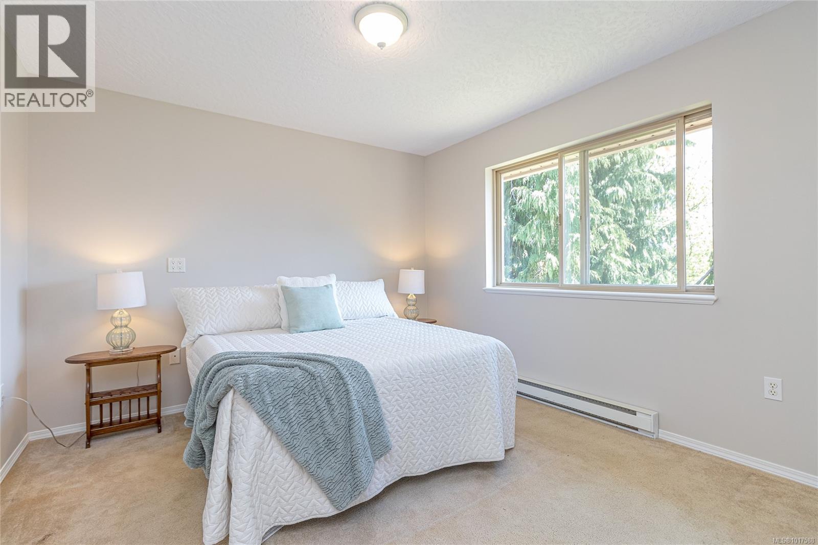 1782 Martini Way, Qualicum Beach