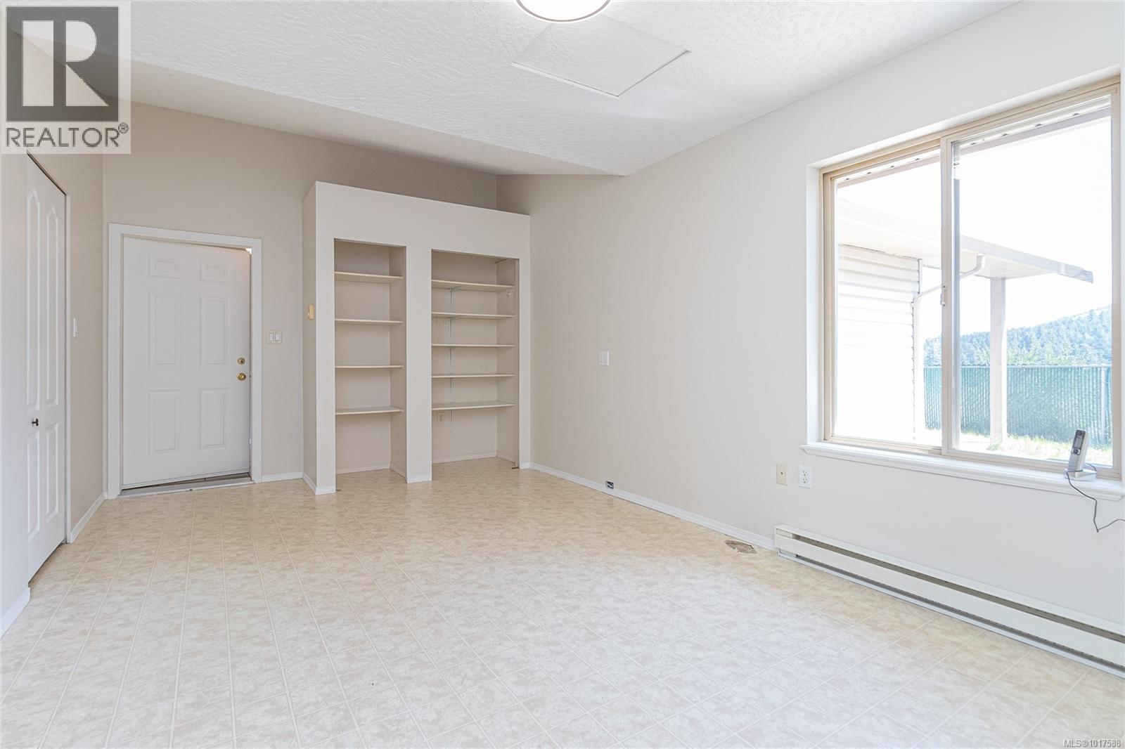 1782 Martini Way, Qualicum Beach